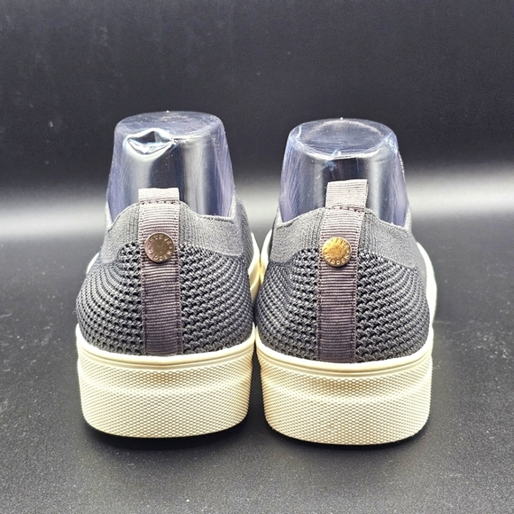 Steve Madden Charcoal Knit Slip-On Sneakers - Picture 4 of 9